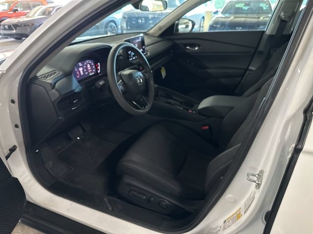 Certified 2025 Honda Accord SE image 8