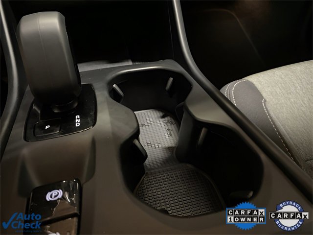 Used 2025 Volvo XC40 B5 Core image 51