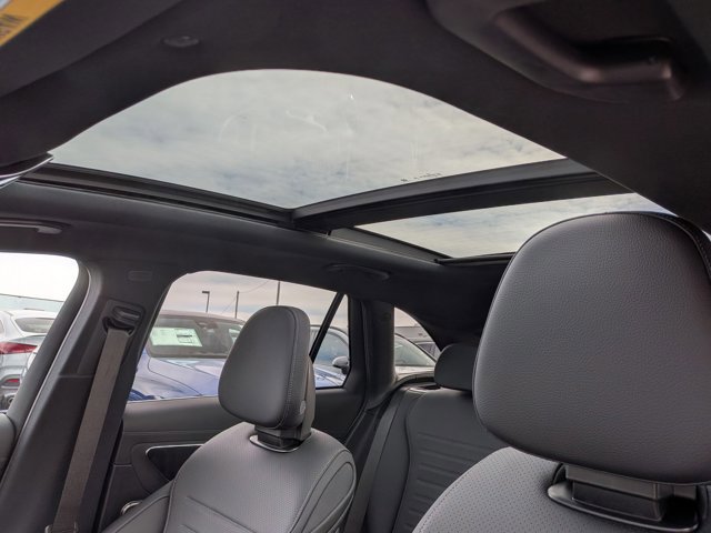 New 2026 Mercedes-Benz GLC 300 GLC 300 image 15