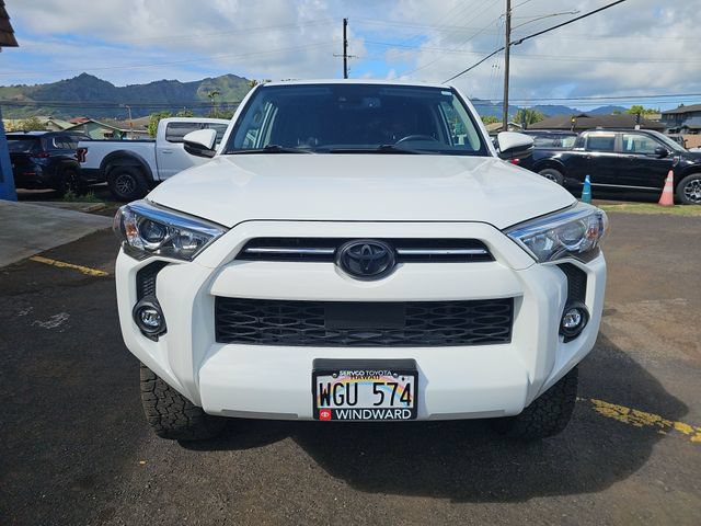 Used 2022 Toyota 4Runner SR5 Premium AWD/4WD image 9