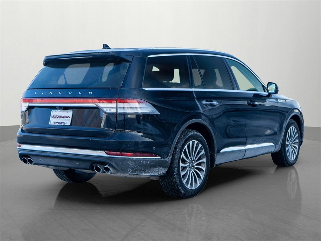 Used 2024 Lincoln Aviator Reserve AWD/4WD image 7
