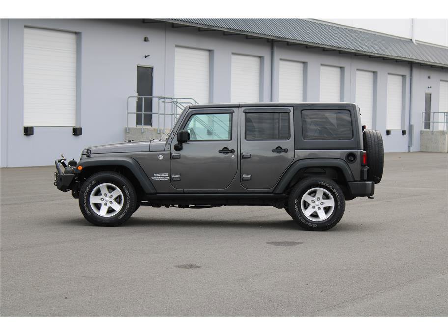 Used 2017 Jeep Wrangler Unlimited Sport w/ Power Convenience Group image 2