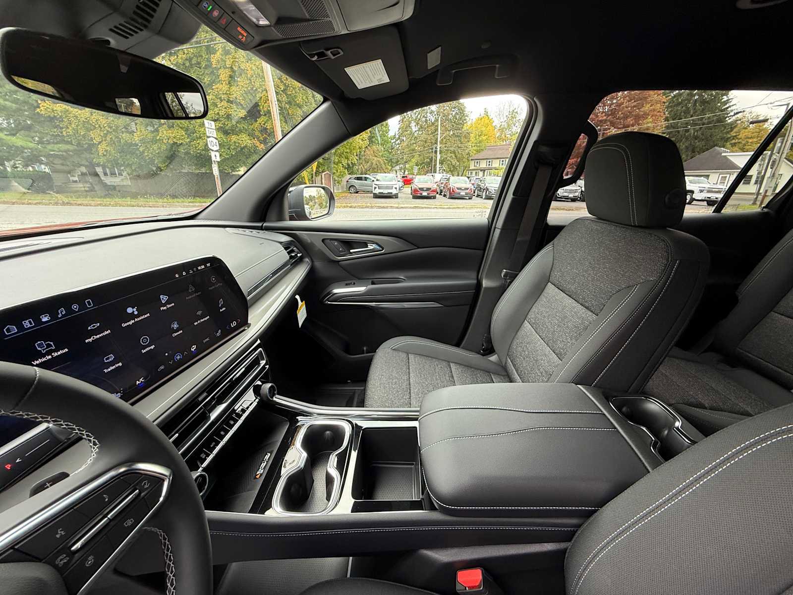 New 2026 Chevrolet Traverse LT w/ LPO, Floor Liner Package image 18