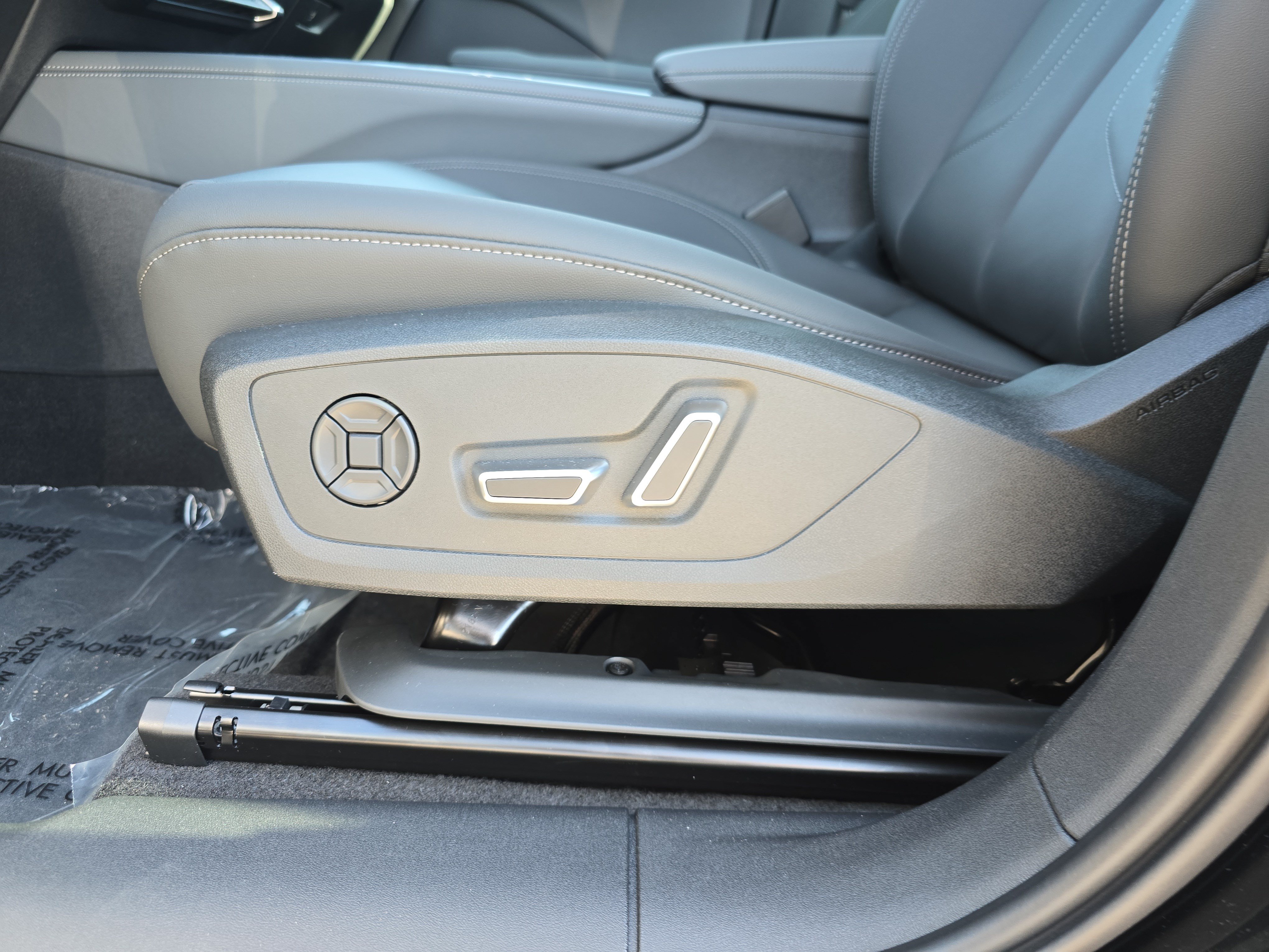 New 2026 Audi Q3 quattro 2.0T AWD/4WD image 25