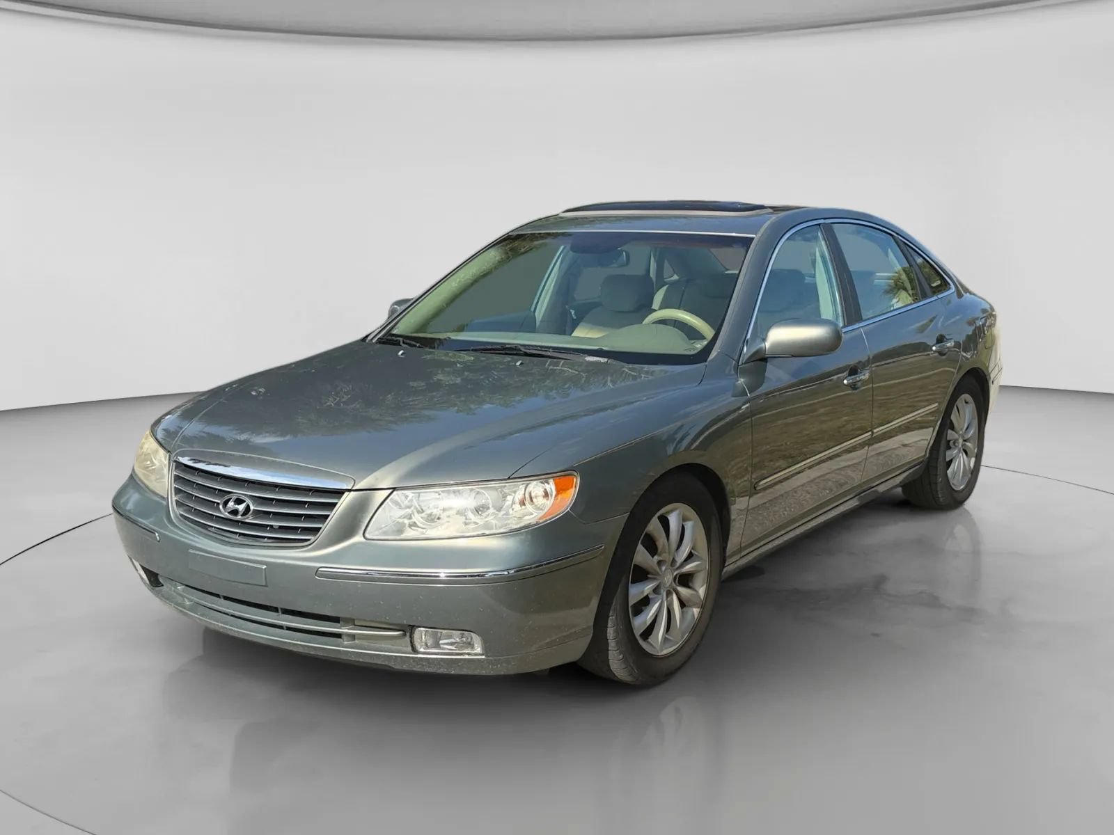 Used 2006 Hyundai Azera Limited FWD image 1
