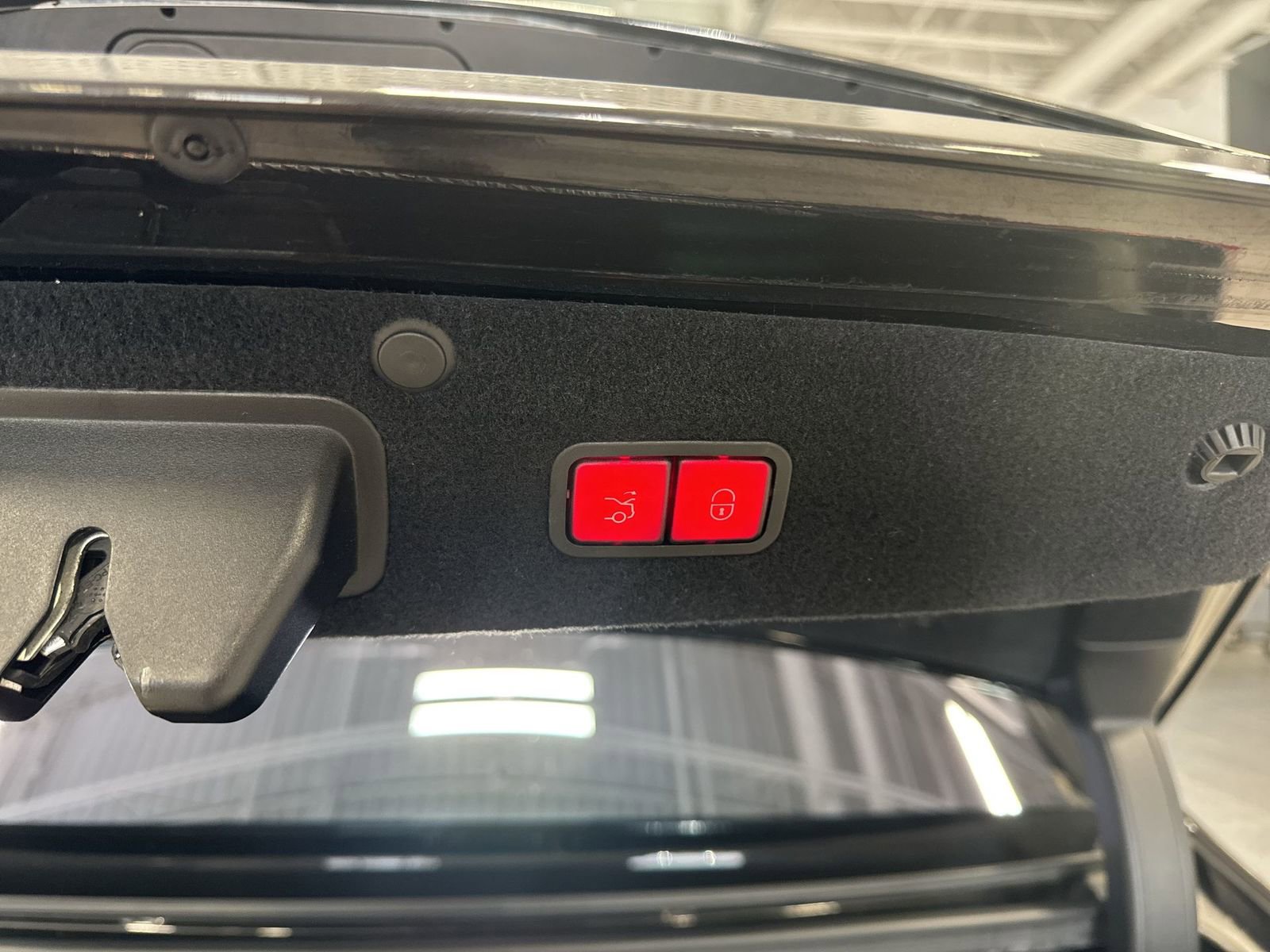 Used 2014 Mercedes-Benz S 550 Sedan image 40