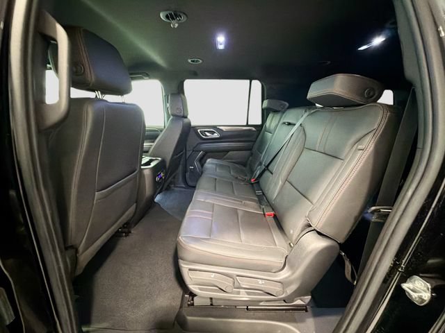 Used 2022 Chevrolet Suburban RST w/ Luxury Package AWD/4WD image 23