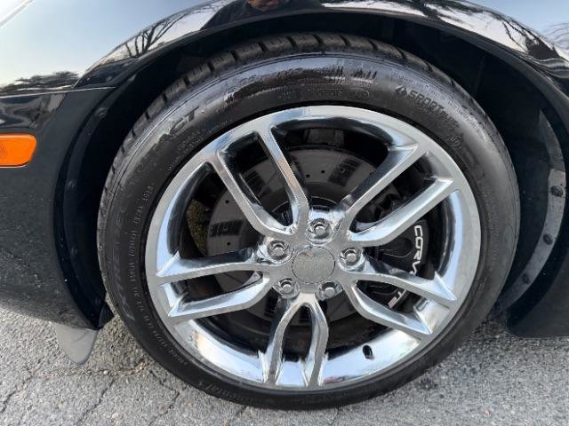 Used 2006 Chevrolet Corvette Convertible w/ Preferred Equipment Group image 9