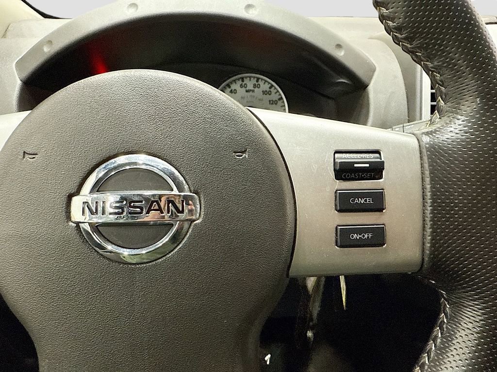 Used 2015 Nissan Xterra PRO-4X w/ Pro-4x Leather Package image 29