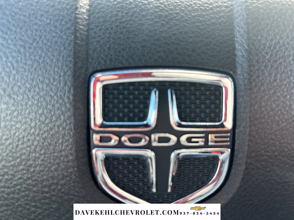 Used 2014 Dodge Grand Caravan SXT w/ UConnect Hands-Free Group FWD image 26