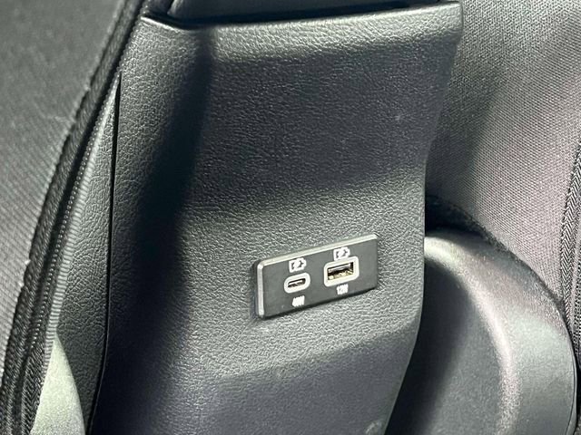 Used 2025 Nissan Kicks SV w/ Illumination Package image 16