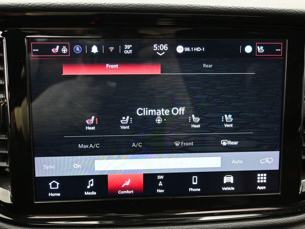 Used 2024 Dodge Durango GT image 26