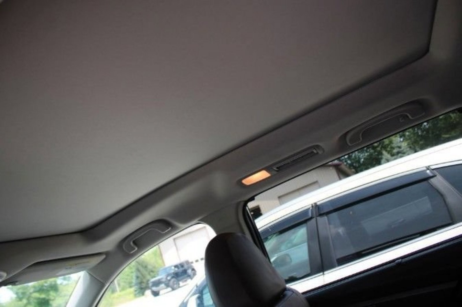 Used 2019 Subaru Ascent Touring AWD/4WD image 12