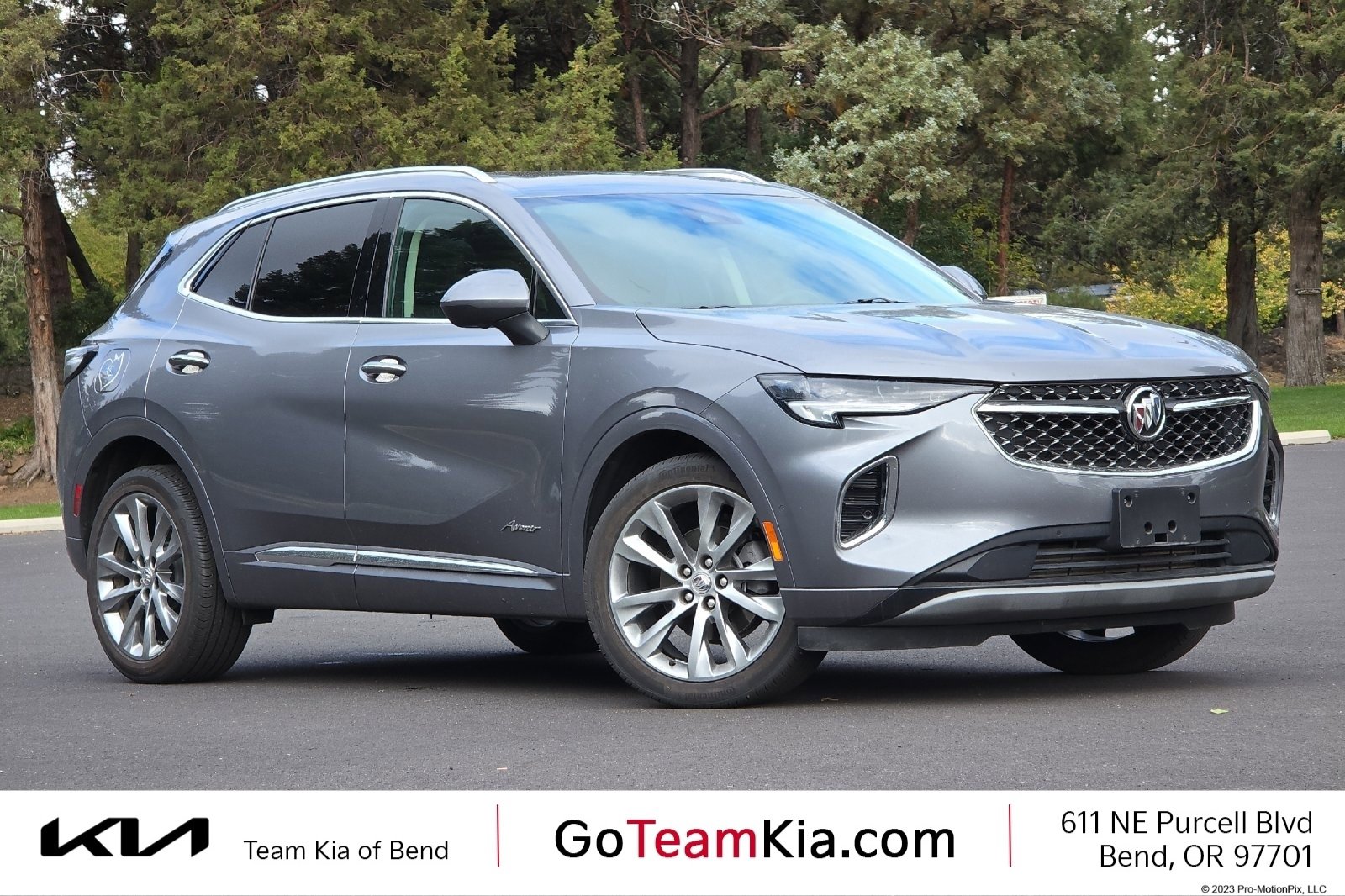 Used 2022 Buick Envision Avenir w/ Technology Package II