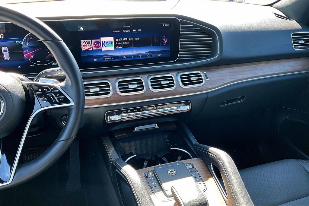 Used 2025 Mercedes-Benz GLE 350 4MATIC image 9