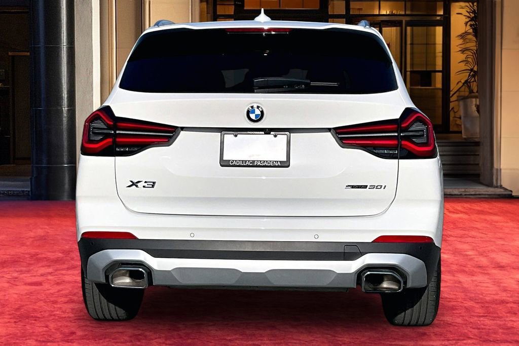 Used 2023 BMW X3 sDrive30i w/ Premium Package w/ZPA RWD image 5