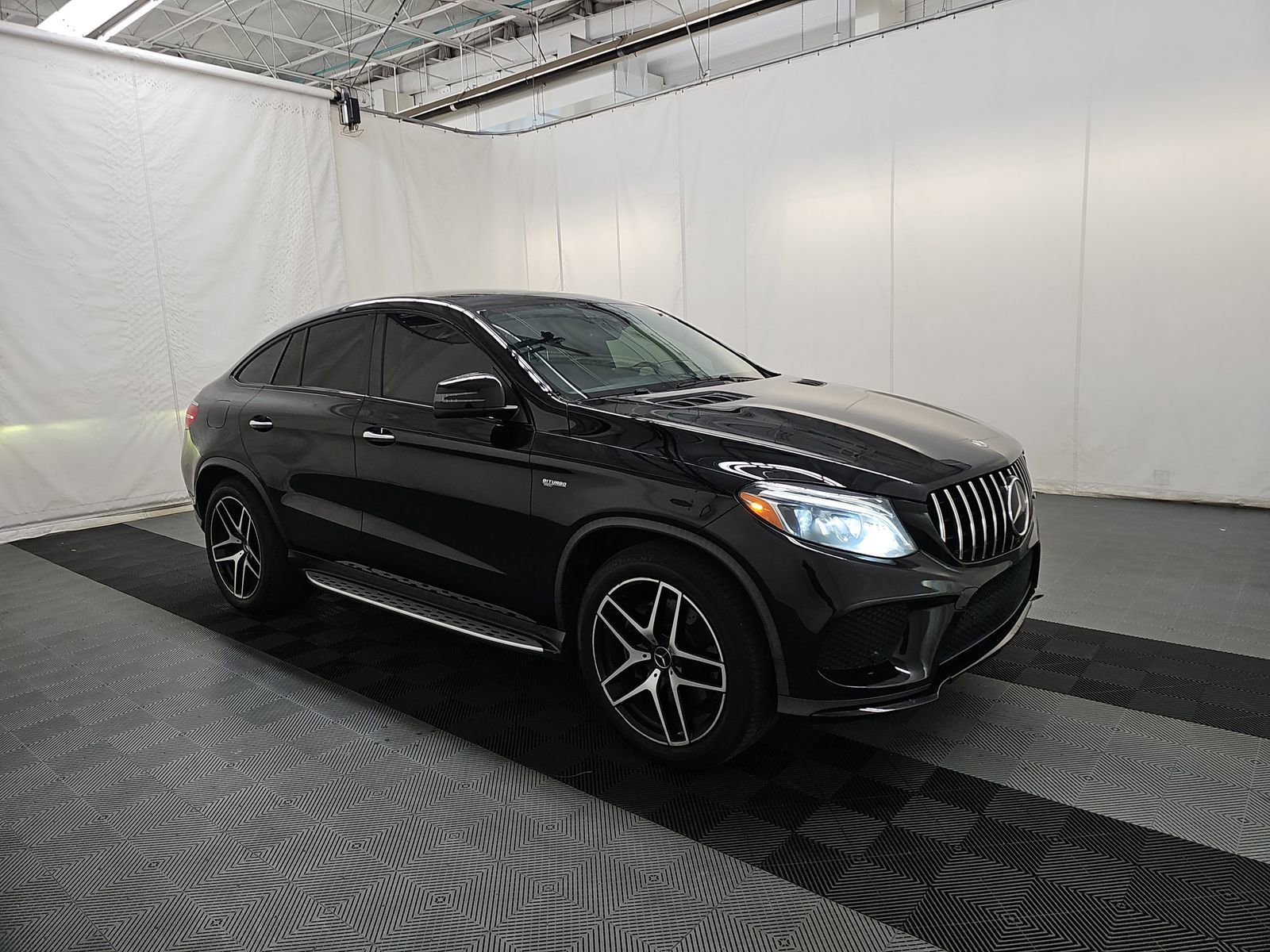 Used 2018 Mercedes-Benz GLE 43 AMG 4MATIC Coupe w/ Premium 3 Package image 2
