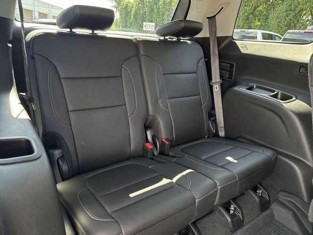 Used 2023 GMC Acadia SLT w/ Preferred Package FWD image 27