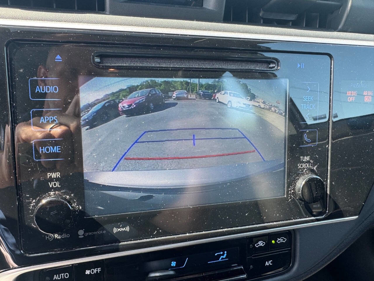 Used 2019 Toyota Corolla XLE FWD image 13