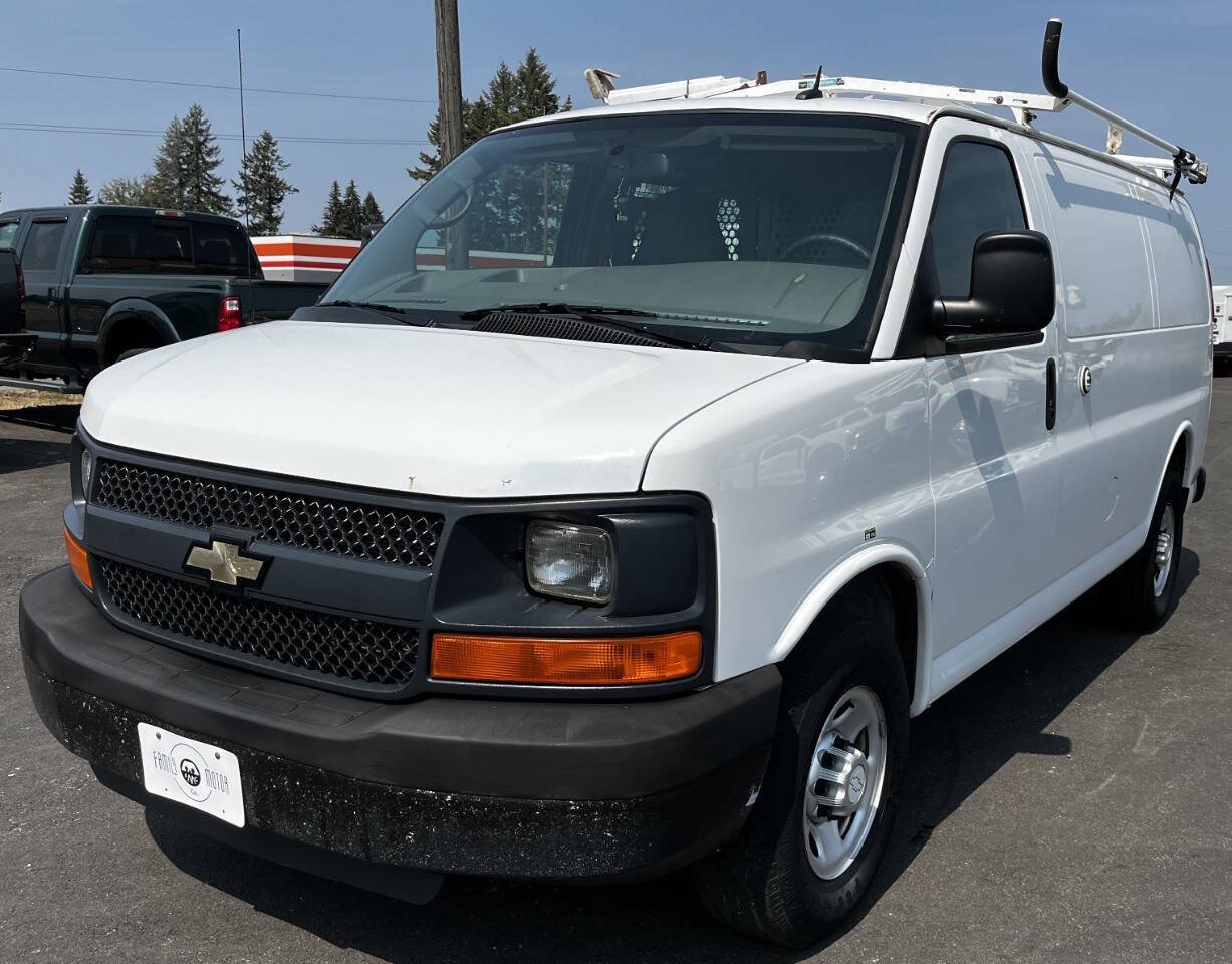 Used 2015 Chevrolet Express 2500 RWD image 1