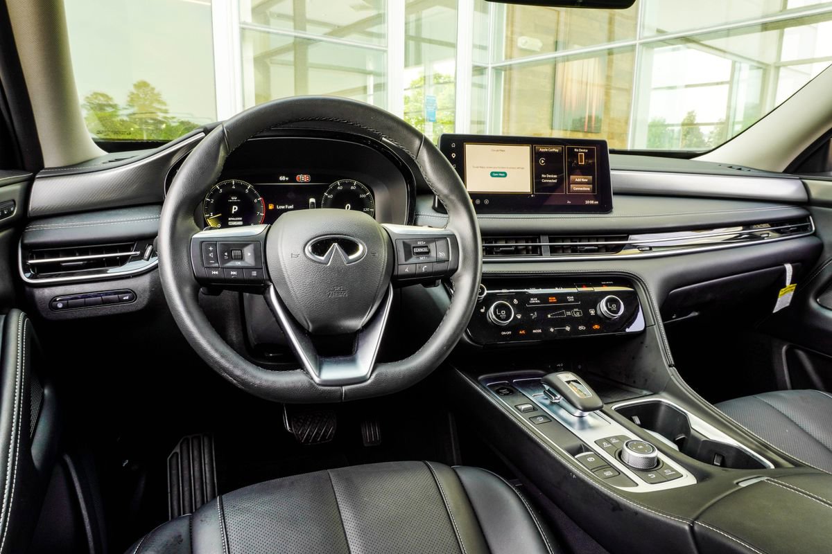 Certified 2026 INFINITI QX60 Pure w/ Cargo Package FWD image 16