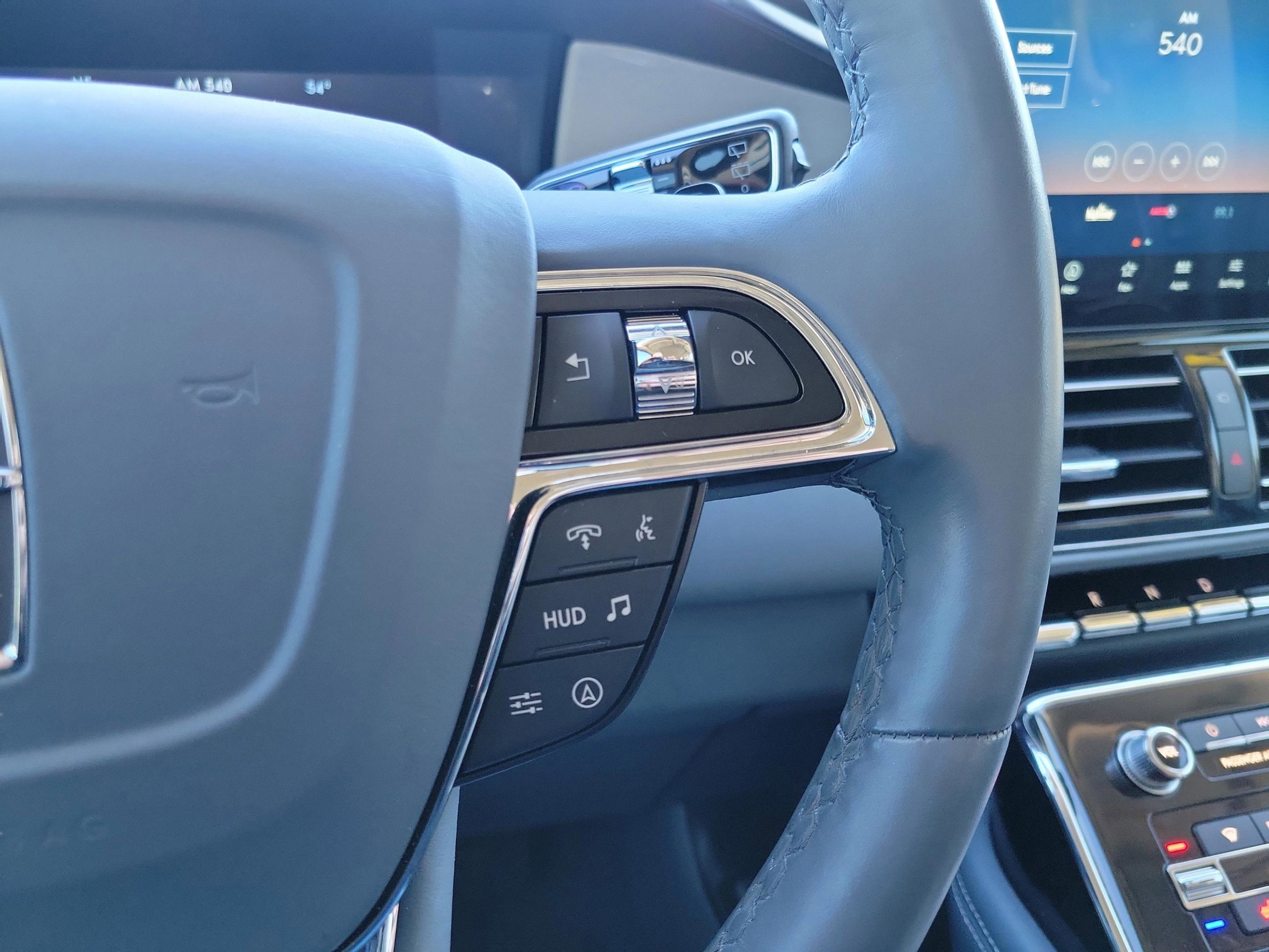 Used 2024 Lincoln Navigator L Black Label image 10