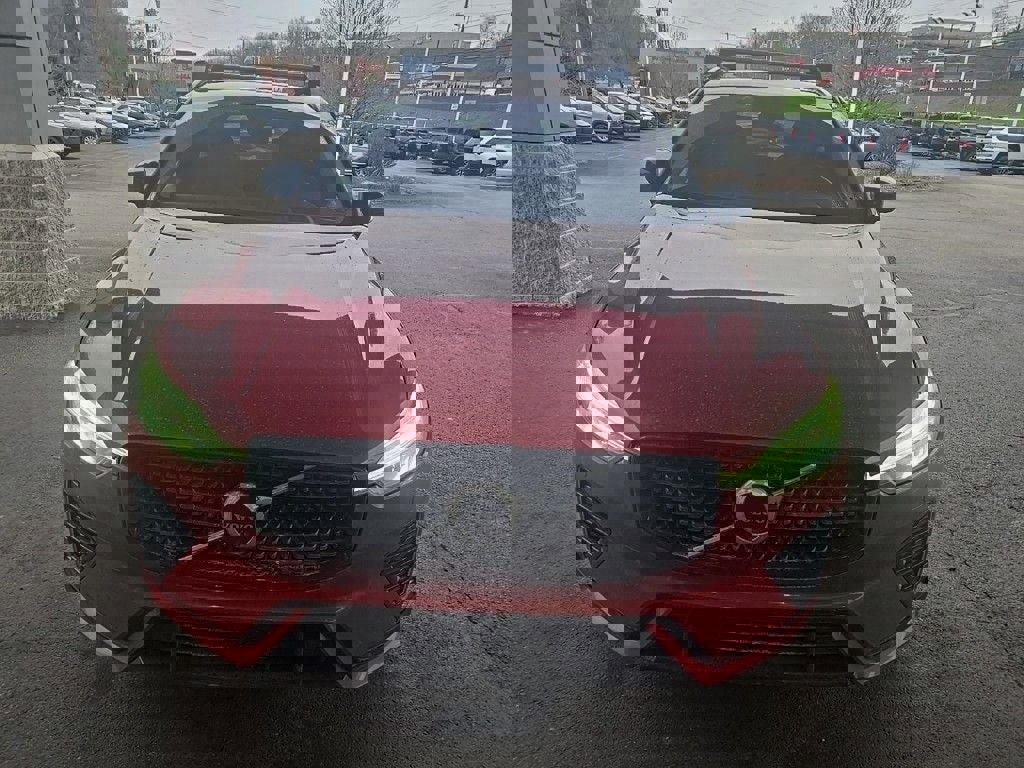 Used 2023 Volvo XC60 T8 Ultimate AWD/4WD image 11