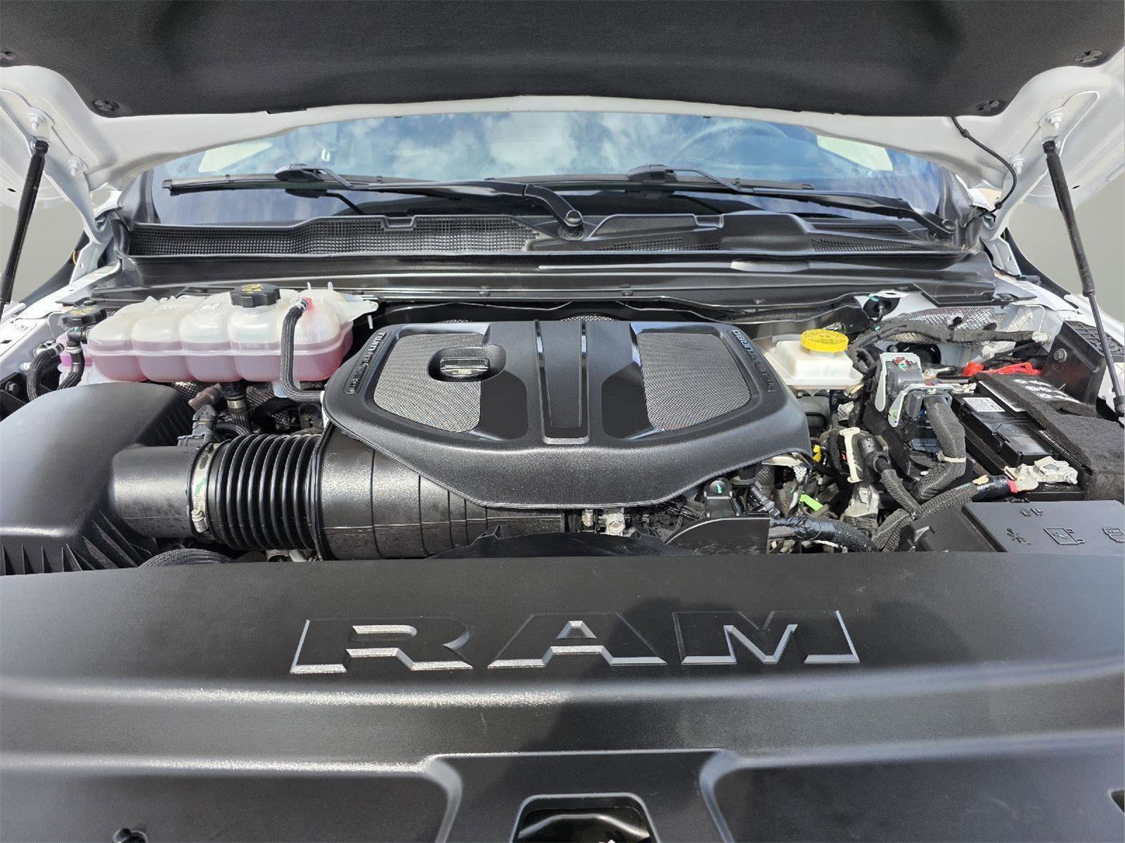 Used 2025 RAM 1500 Laramie w/ Sport Appearance Package image 40