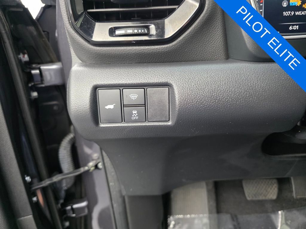 Used 2023 Honda Pilot Elite image 27