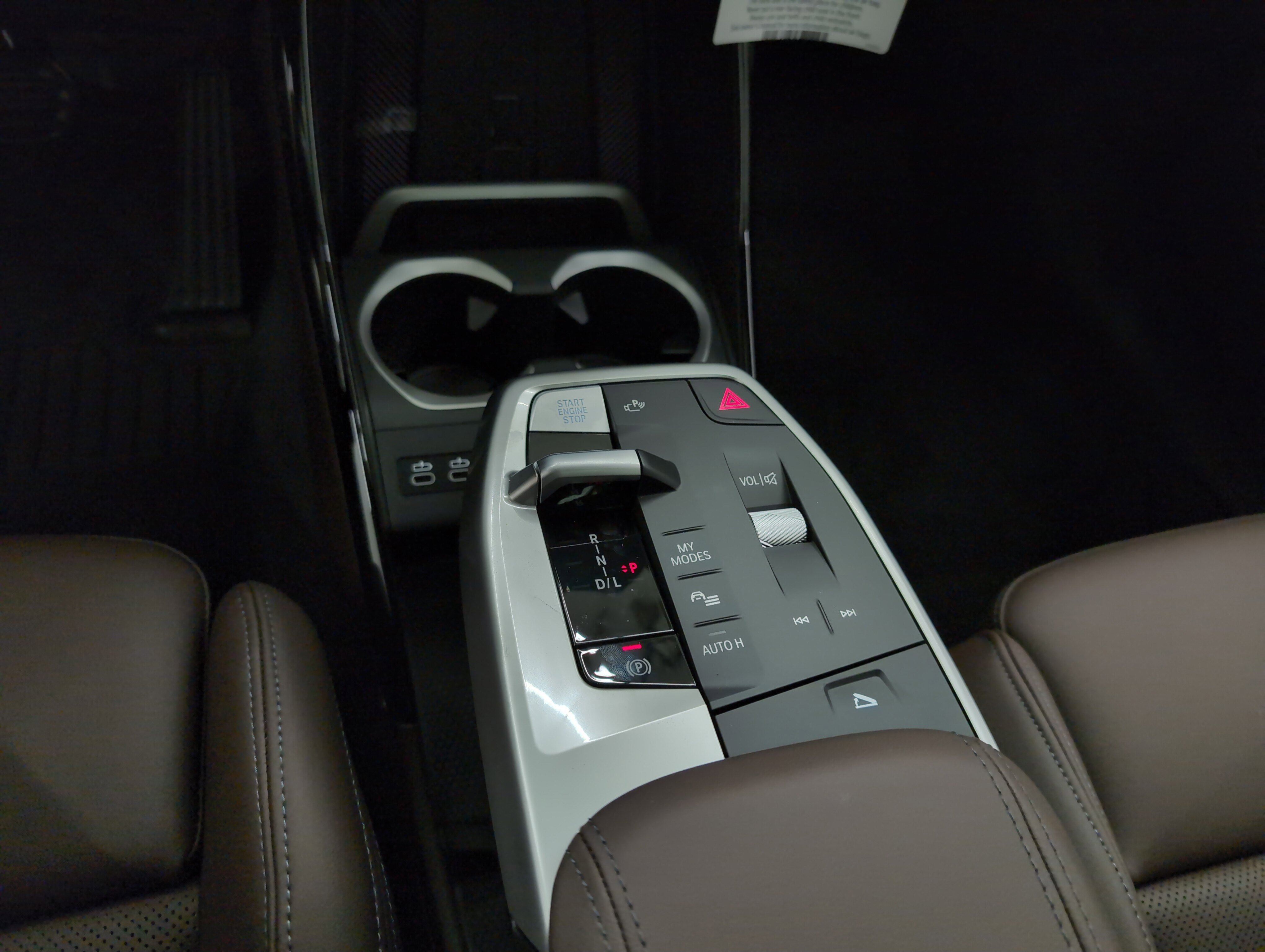 New 2025 BMW X1 xDrive28i w/ Premium Package image 18