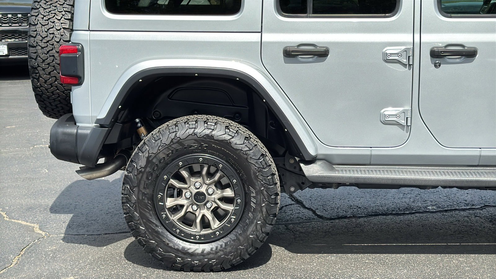 Certified 2022 Jeep Wrangler Unlimited Rubicon w/ Trailer Tow Package AWD/4WD image 10