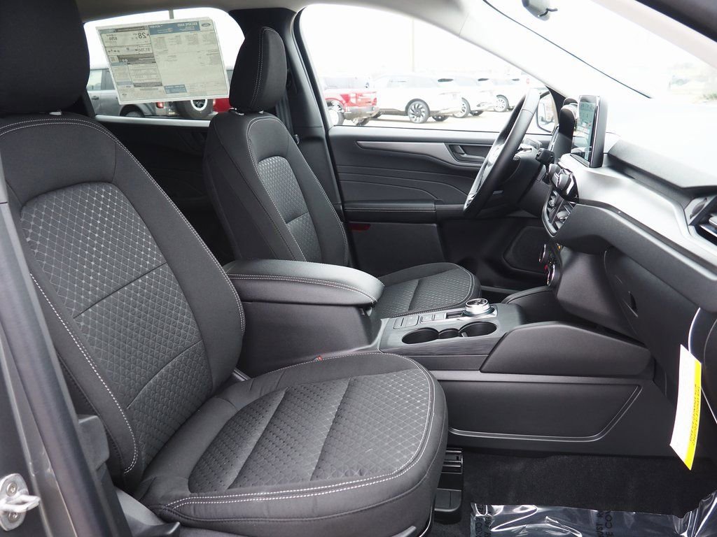 New 2026 Ford Escape Active w/ Cold Weather Package image 8