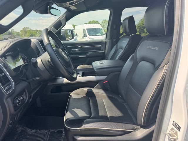 Used 2023 RAM 1500 Laramie AWD/4WD image 21