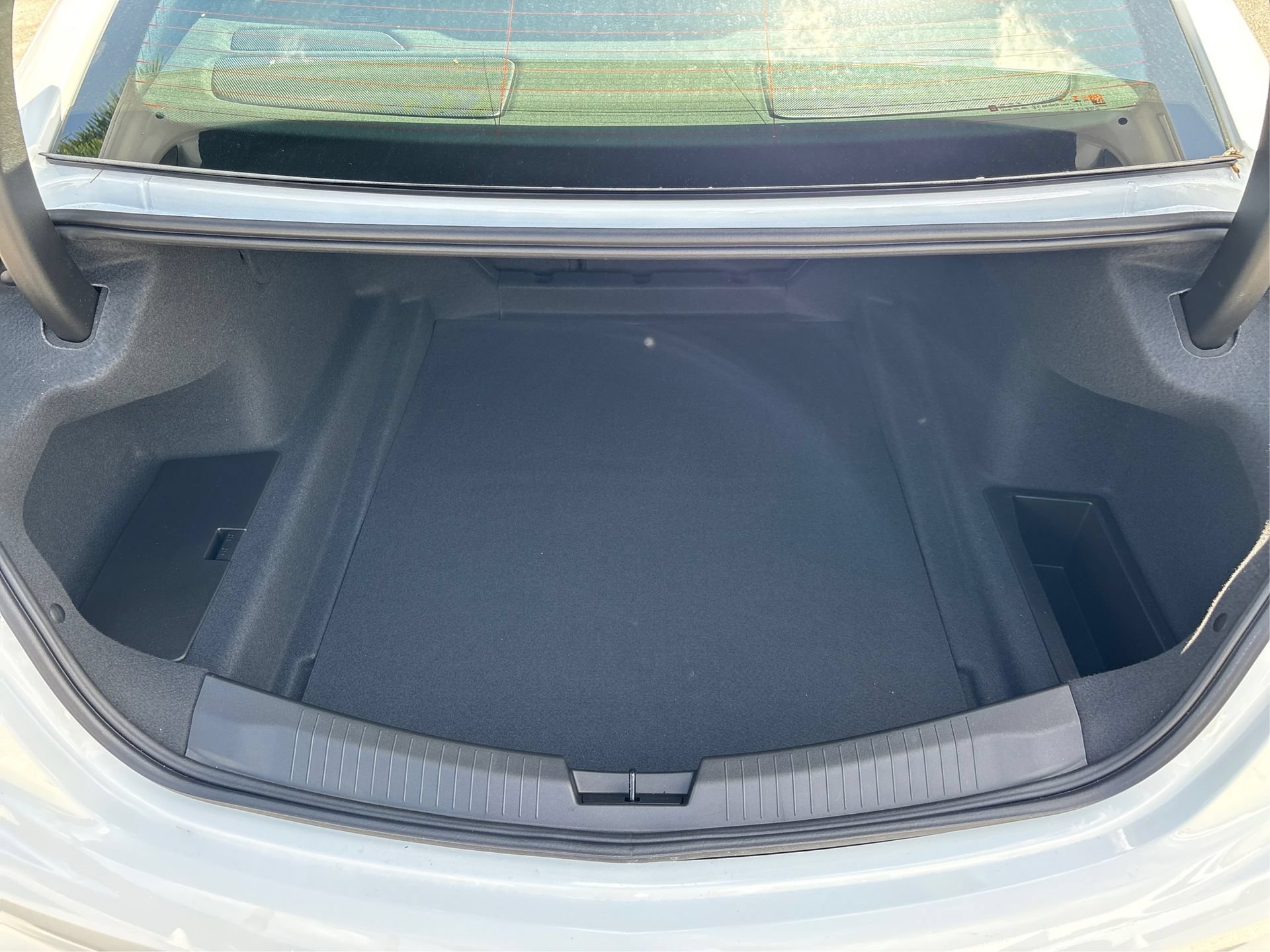 New 2026 Cadillac CT5 Sport w/ LPO, ONYX Package RWD image 11