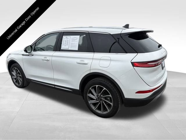 Certified 2024 Lincoln Corsair AWD w/ Equipment Group 101A image 4