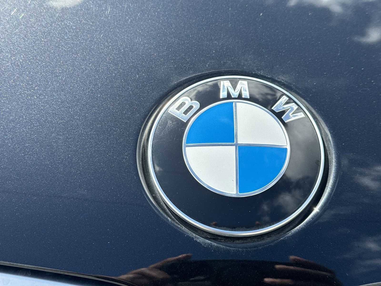 Used 2023 BMW X7 xDrive40i w/ Executive Package AWD/4WD image 13