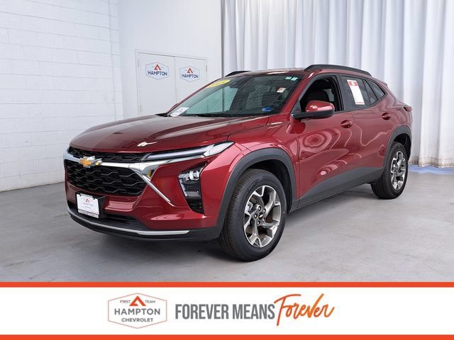 Used 2025 Chevrolet Trax LT w/ LT Convenience Package