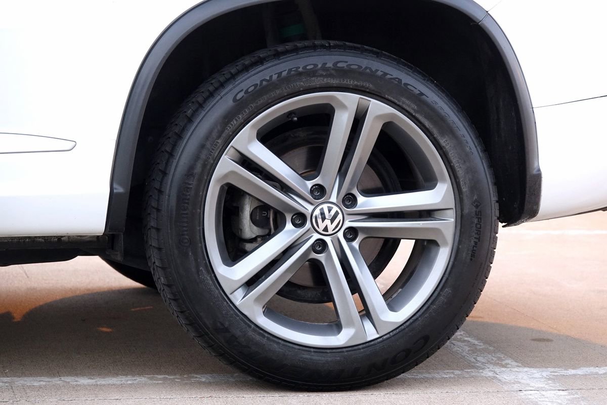 Used 2017 Volkswagen Tiguan Sport image 26