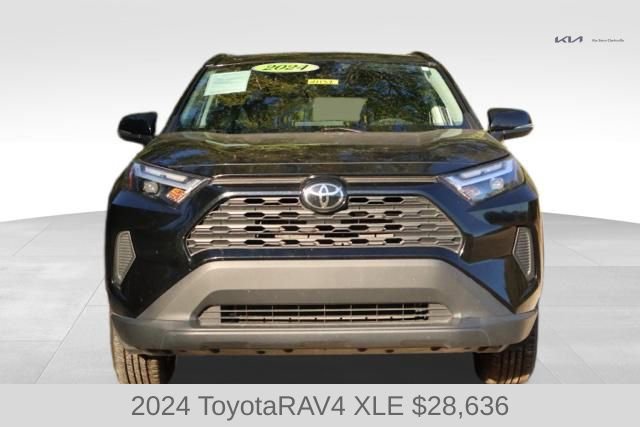 Used 2024 Toyota RAV4 XLE image 3