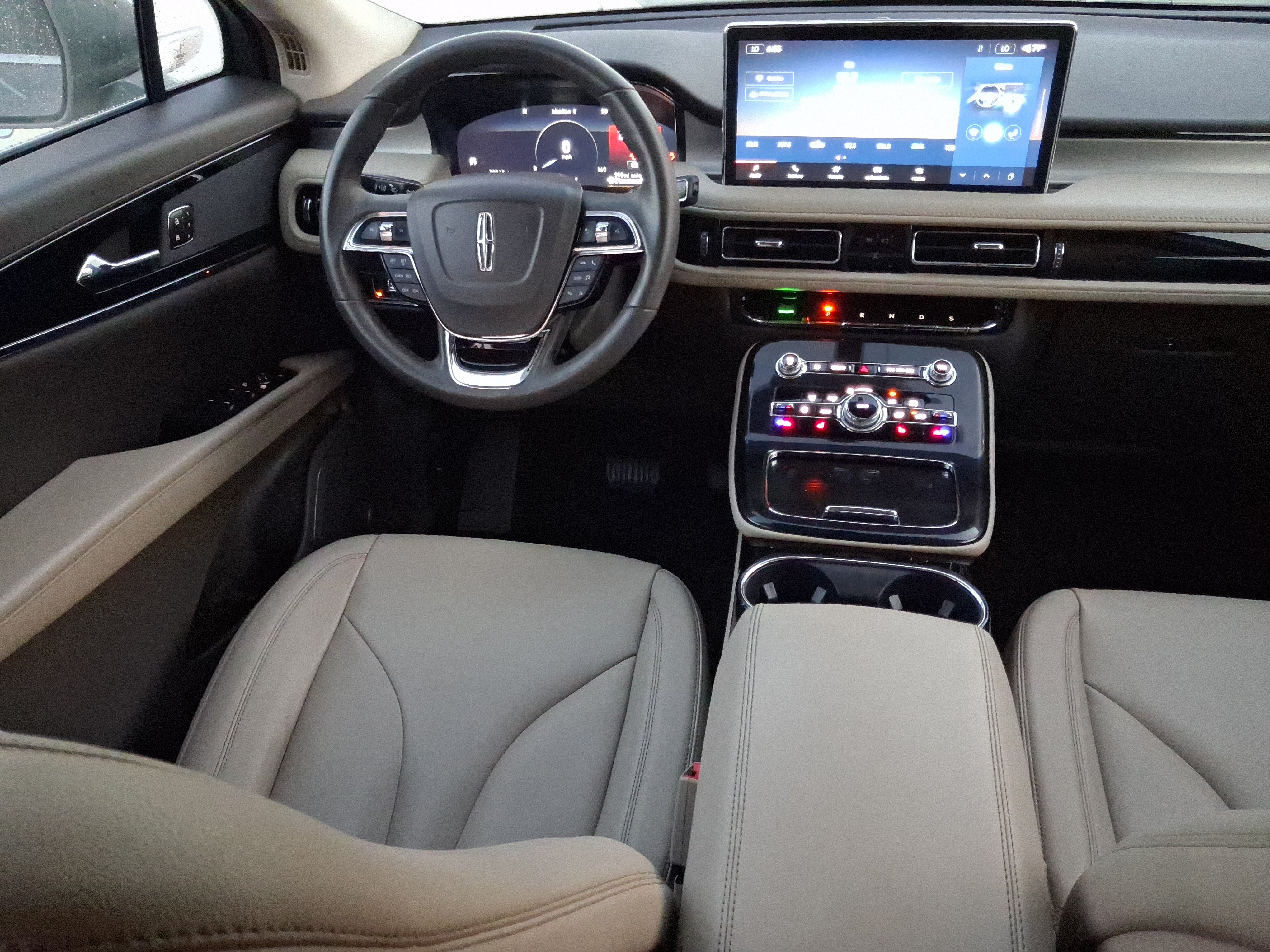 Certified 2023 Lincoln Nautilus FWD image 8