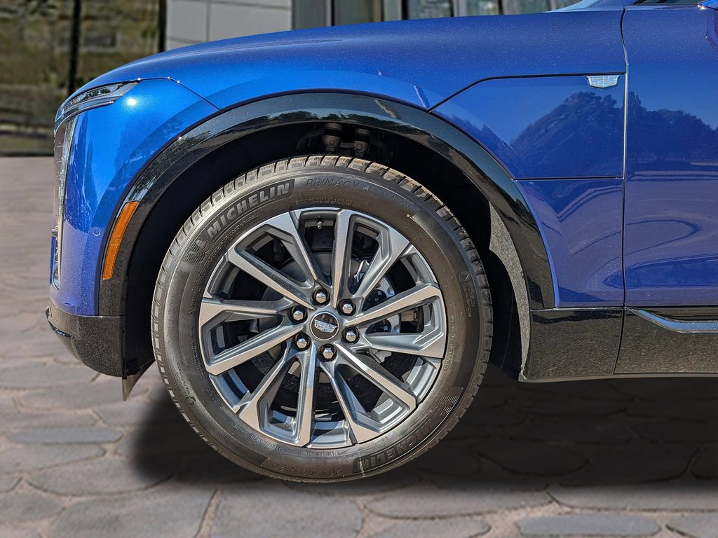 New 2026 Cadillac Lyriq Sport AWD/4WD image 8