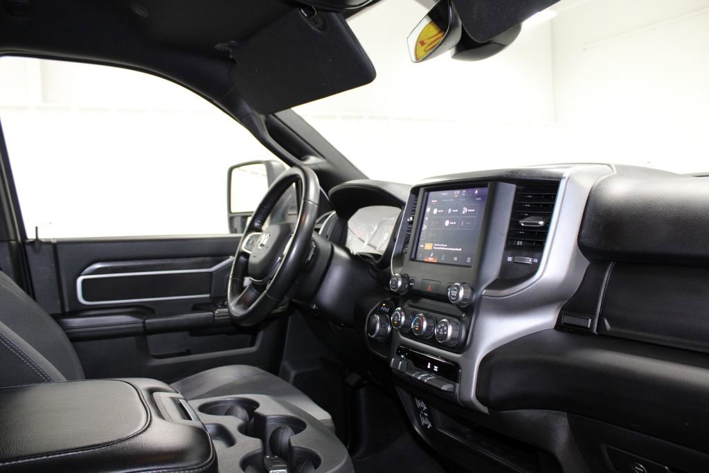 Used 2024 RAM 2500 Big Horn image 36