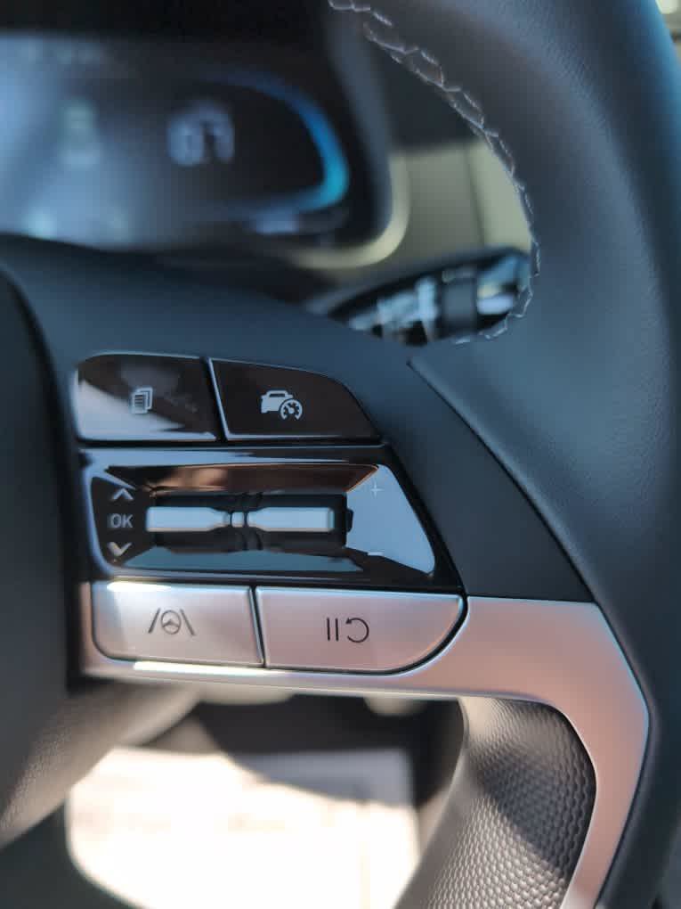 New 2026 Hyundai Elantra SEL Sport FWD image 26