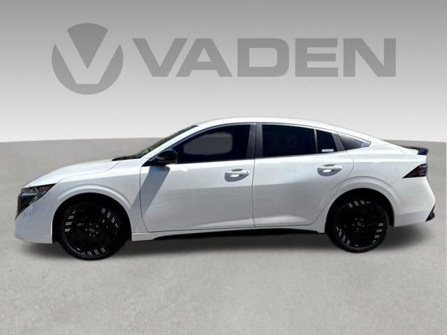 New 2026 Nissan Sentra SR w/ SR All Weather Package FWD image 27