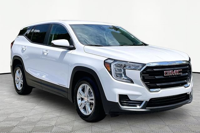 Used 2024 GMC Terrain SLE