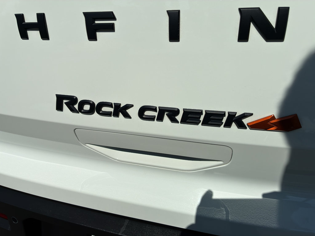 Used 2025 Nissan Pathfinder Rock Creek AWD/4WD image 7