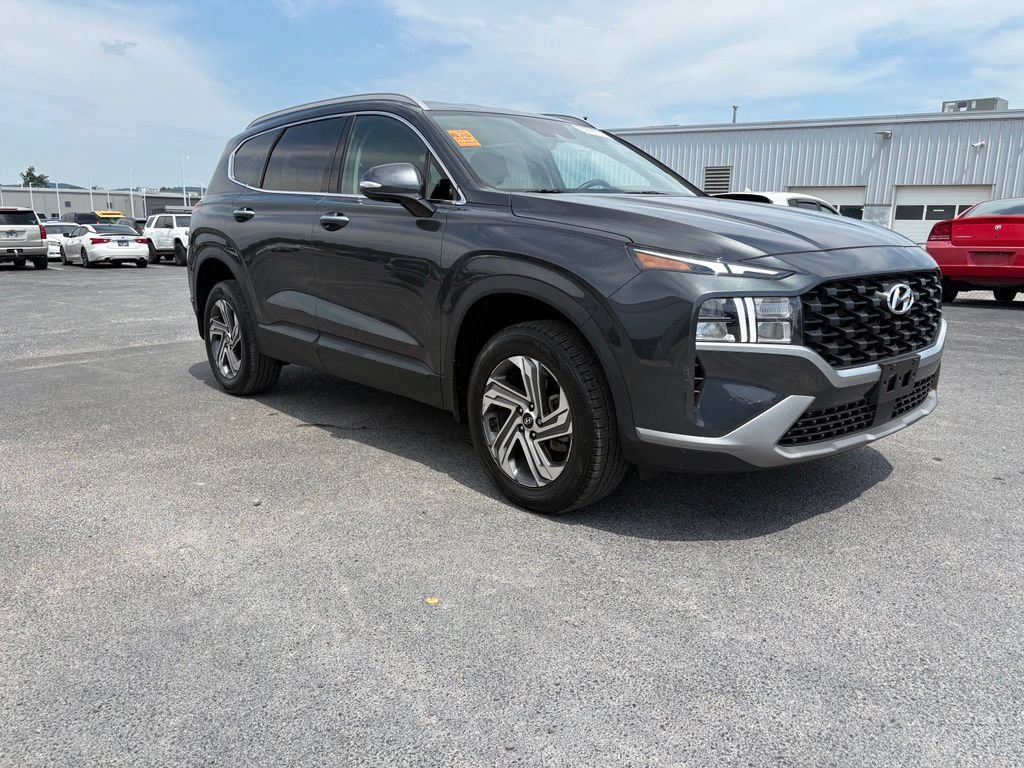 Used 2023 Hyundai Santa Fe SEL w/ Cargo Package AWD/4WD image 2