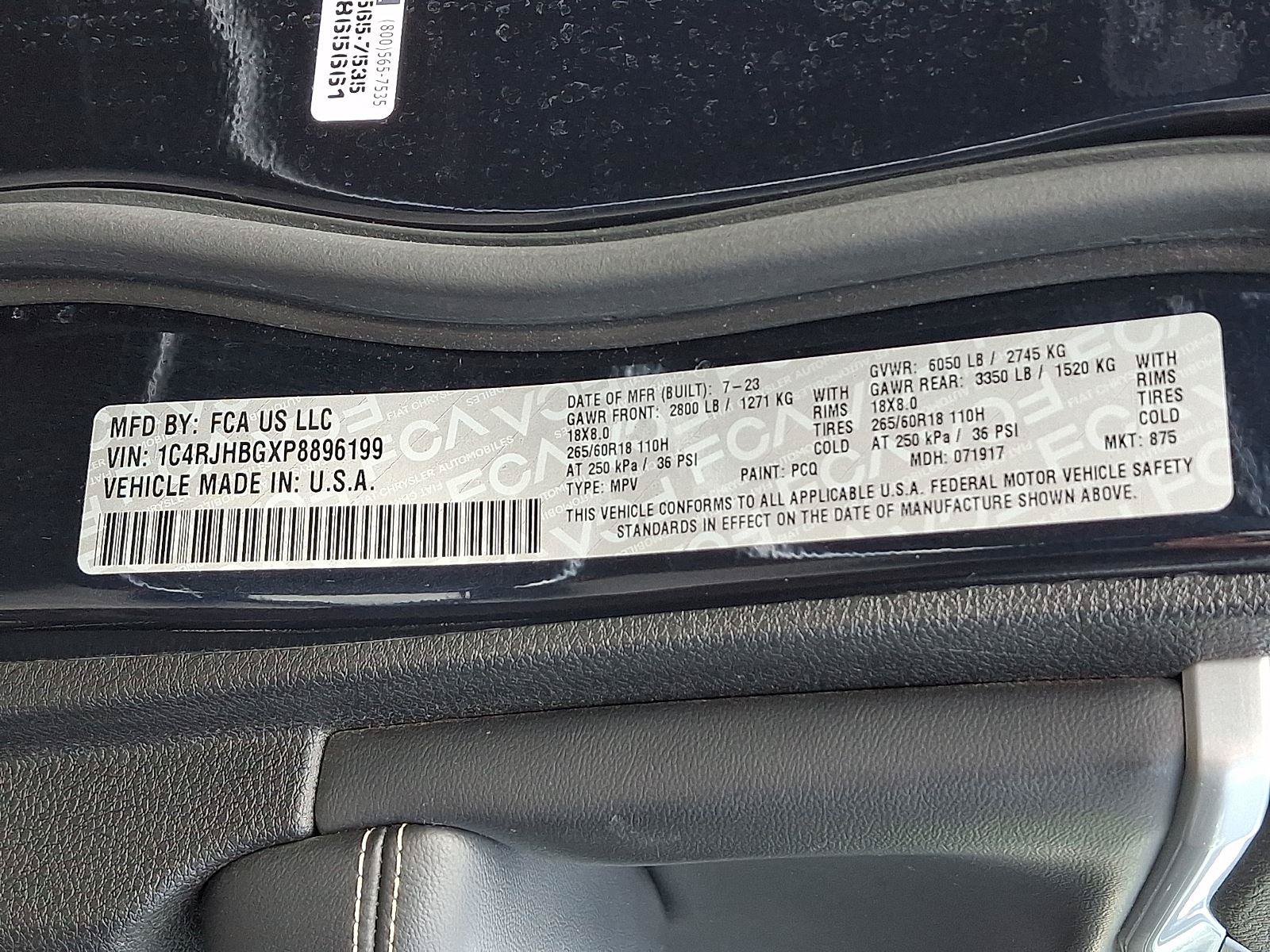 Used 2023 Jeep Grand Cherokee Limited AWD/4WD image 28