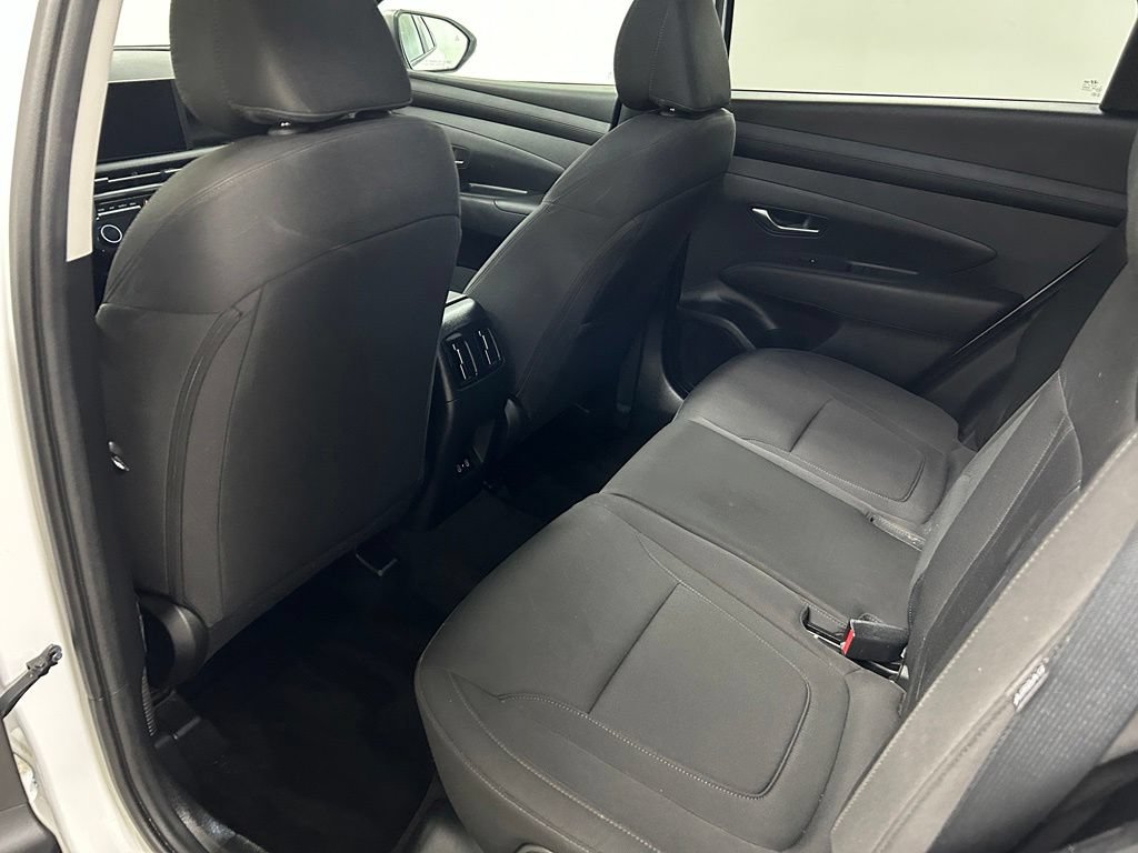 Used 2025 Hyundai Tucson SEL AWD/4WD image 15