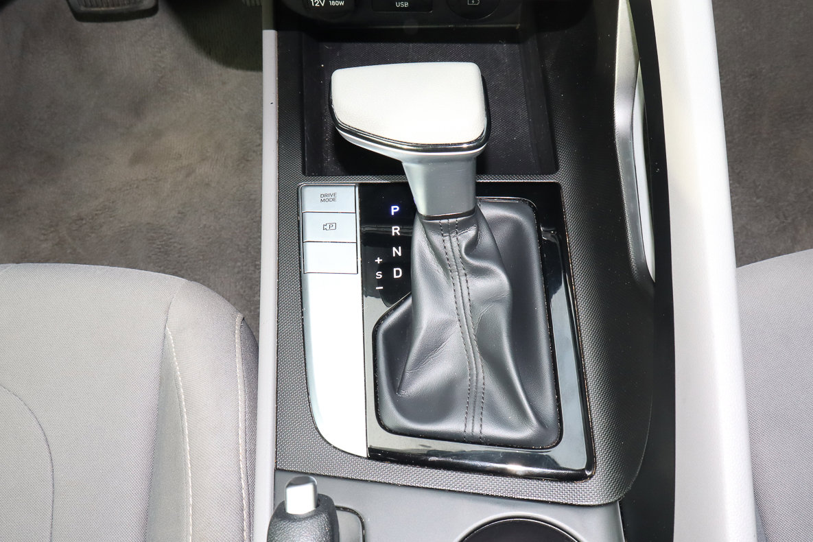 Used 2024 Hyundai Elantra SEL FWD image 20